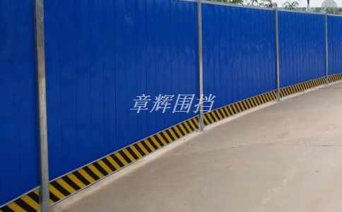 簡易圍擋的顏色和樣式有哪些可以選擇？（簡易圍擋的外觀設計與裝飾風格）