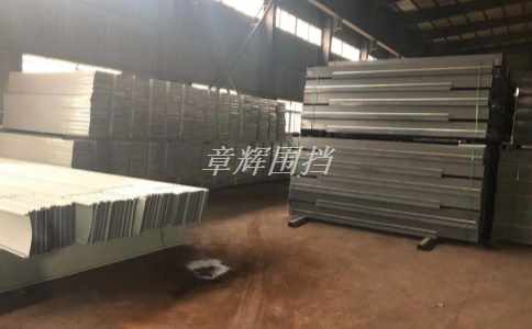 如何利用簡易圍擋來提高農(nóng)業(yè)和畜牧業(yè)生產(chǎn)效率？（簡易圍擋在農(nóng)業(yè)和畜牧業(yè)中的實際應(yīng)用技巧）